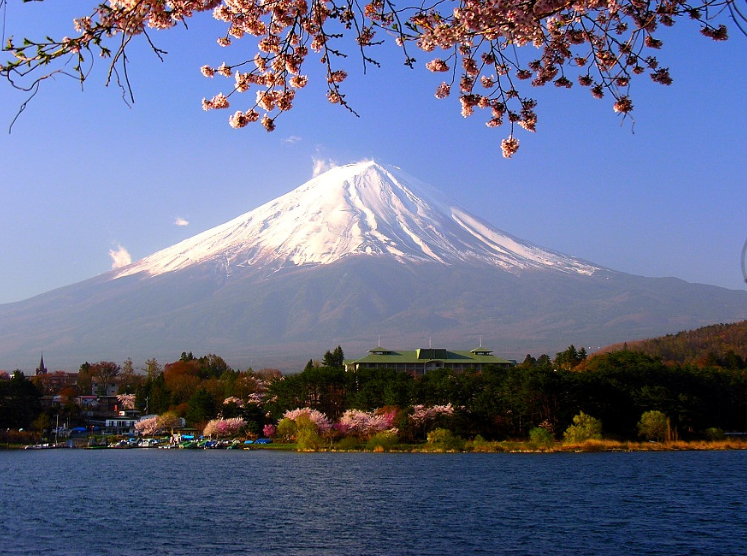 【日本旅游】东京富士山伊豆北海道8日戏雪之旅